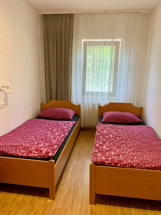 Hostel Vrba Liubliana